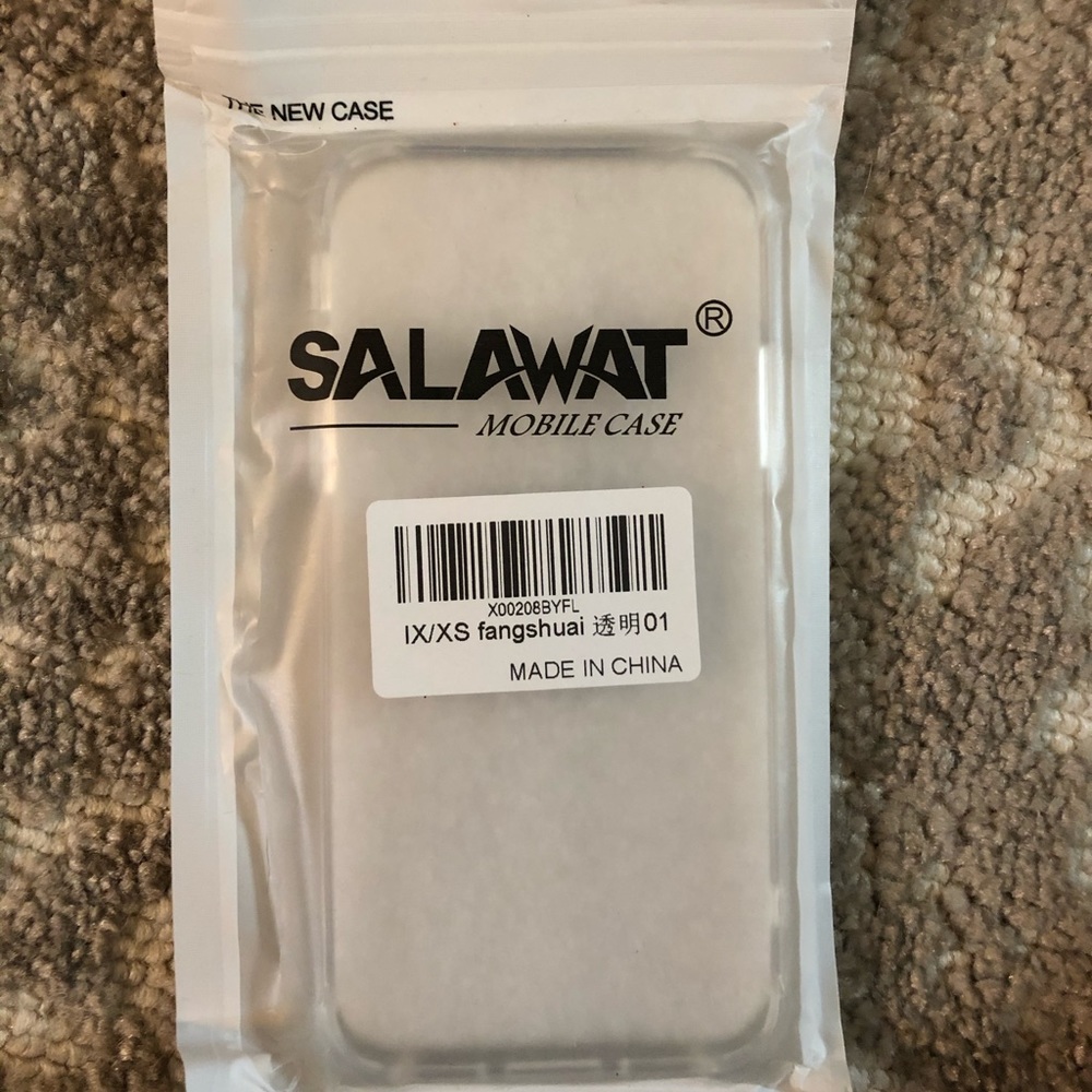 CLEAR IPHONE XS CASE